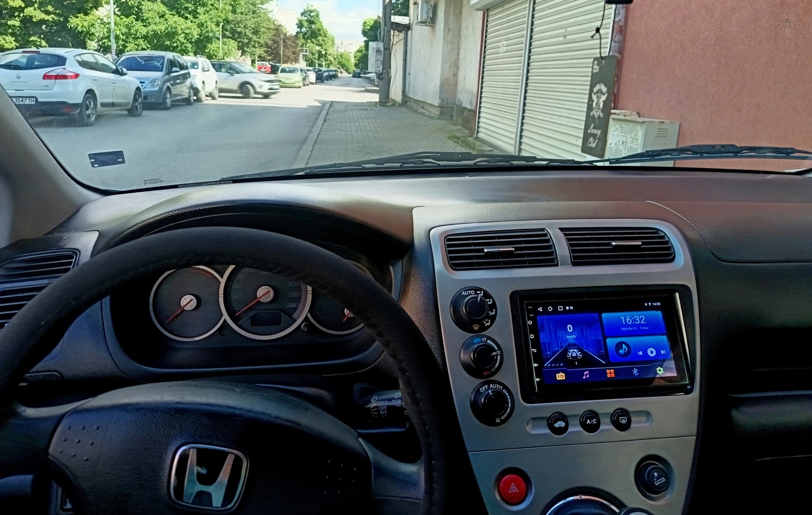 Honda Civic VII 1.7 CTDI (100 Hp) 176000км., снимка 6 - Автомобили и джипове - 55066084