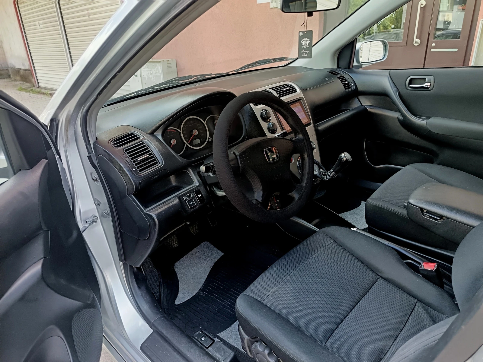 Honda Civic VII 1.7 CTDI (100 Hp) 176000км., снимка 8 - Автомобили и джипове - 55066084