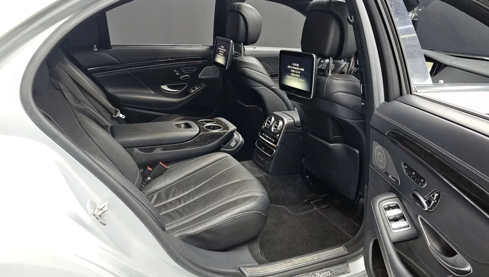 Mercedes-Benz S 350 L / MAYBACH ПАКЕТ / 360 КАМЕРИ / BURMESTER / ТV, снимка 14 - Автомобили и джипове - 55098296
