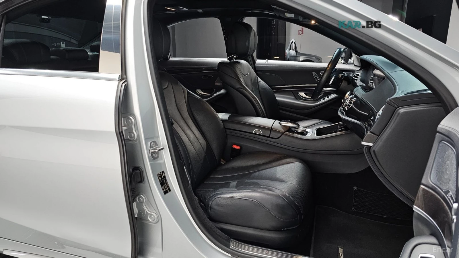 Mercedes-Benz S 350 d* 4MATIC* BURMESTER* DISTRONIC* 360* ОБДУХВАНЕ* , снимка 9 - Автомобили и джипове - 55738977