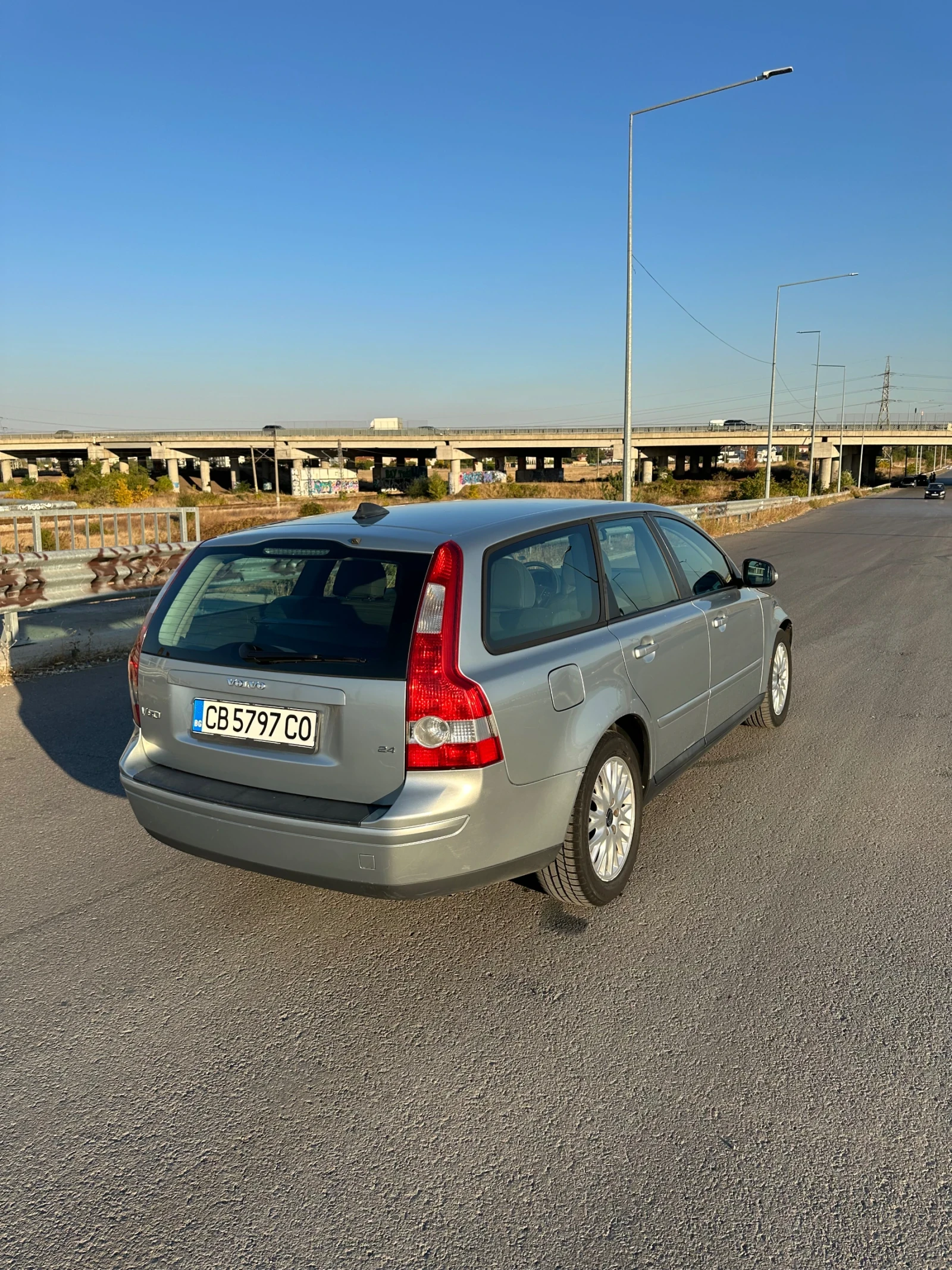 Volvo V50, снимка 4 - Автомобили и джипове - 56657936