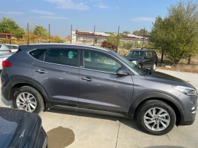 Hyundai Tucson 1, 7 D 110000 km - 10600 € - 30260764 6
