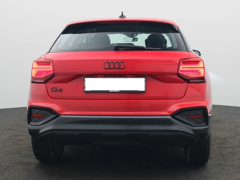 Audi Q2 35 TDI quattro S tronic, снимка 5 - Автомобили и джипове - 22332079