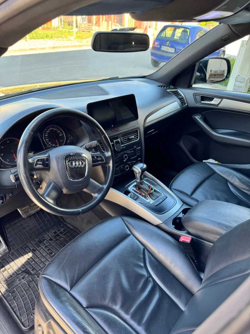 Audi Q5, снимка 10 - Автомобили и джипове - 52451344