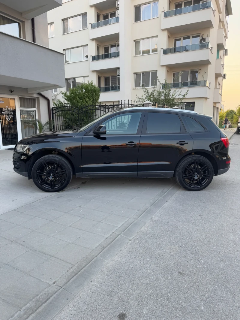 Audi Q5, снимка 9 - Автомобили и джипове - 52451344