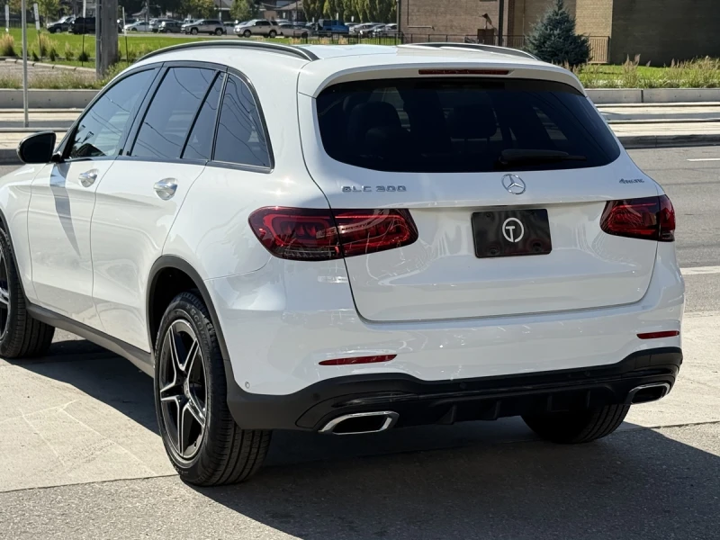 Mercedes-Benz GLC 300 AMG* PACK* 360КАМЕРА* ПАНОРАМА* КЕЙЛЕС* LANE* ASSI, снимка 4 - Автомобили и джипове - 52096021