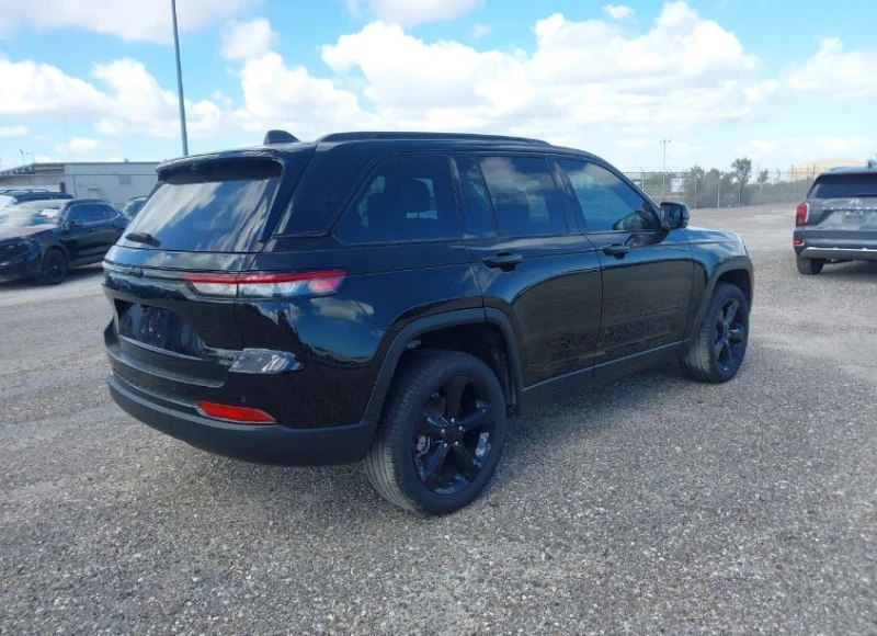 Jeep Grand cherokee, снимка 4 - Автомобили и джипове - 53359950