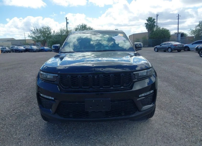 Jeep Grand cherokee, снимка 12 - Автомобили и джипове - 53359950