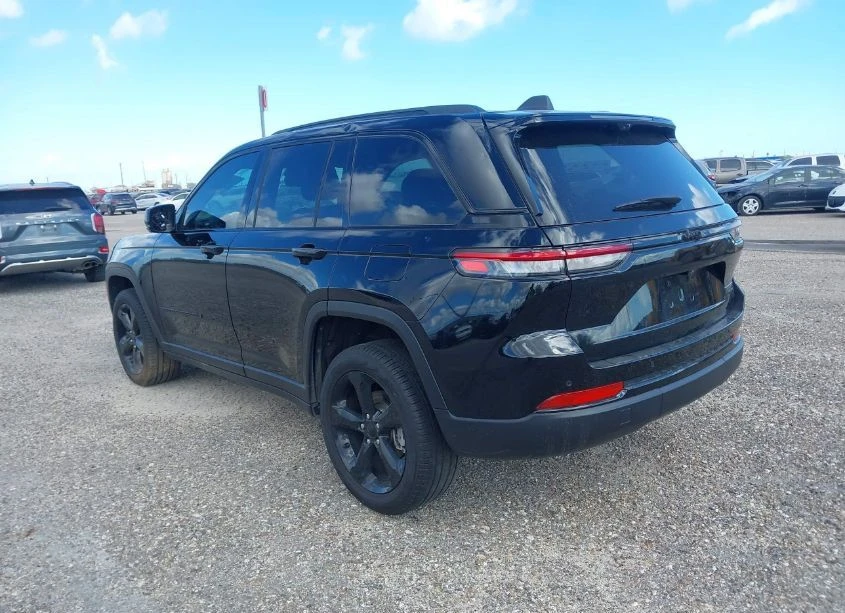 Jeep Grand cherokee  - изображение 3