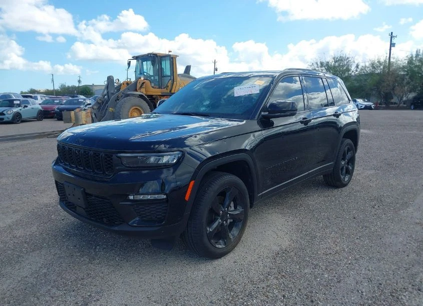 Jeep Grand cherokee  - изображение 2