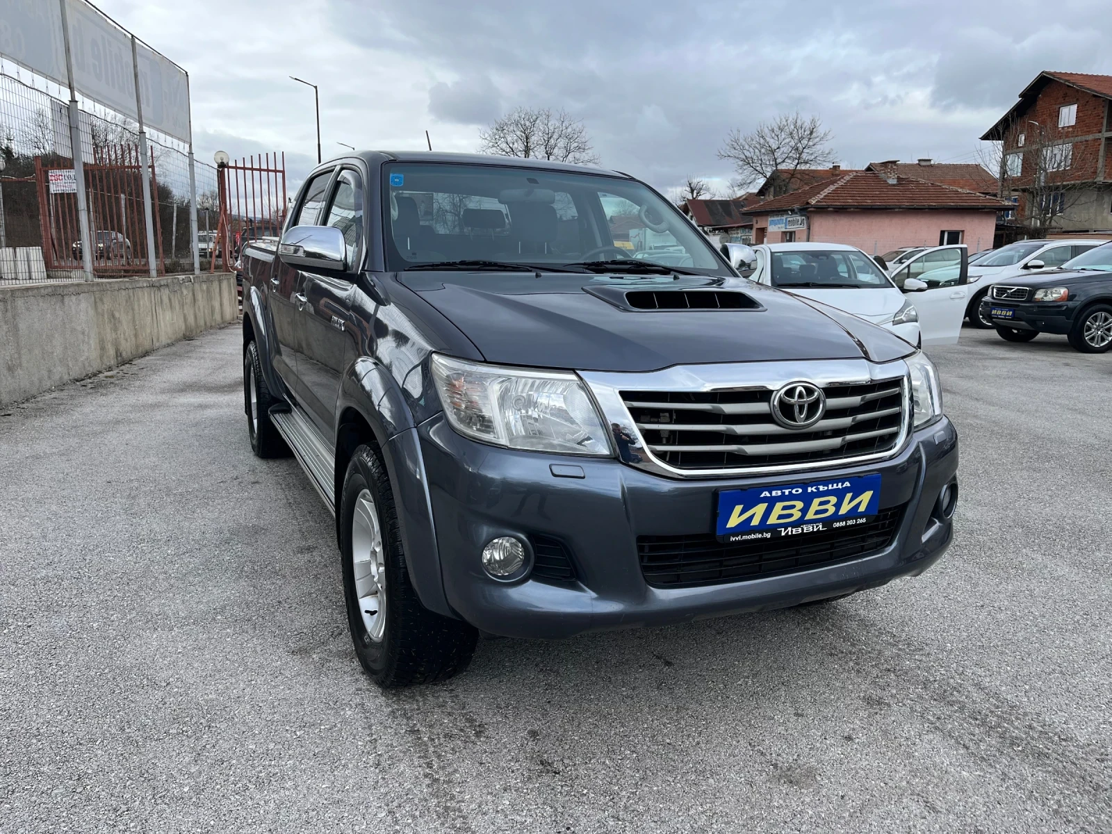Toyota Hilux 2.5 D-4D  УНИКАТ - изображение 2