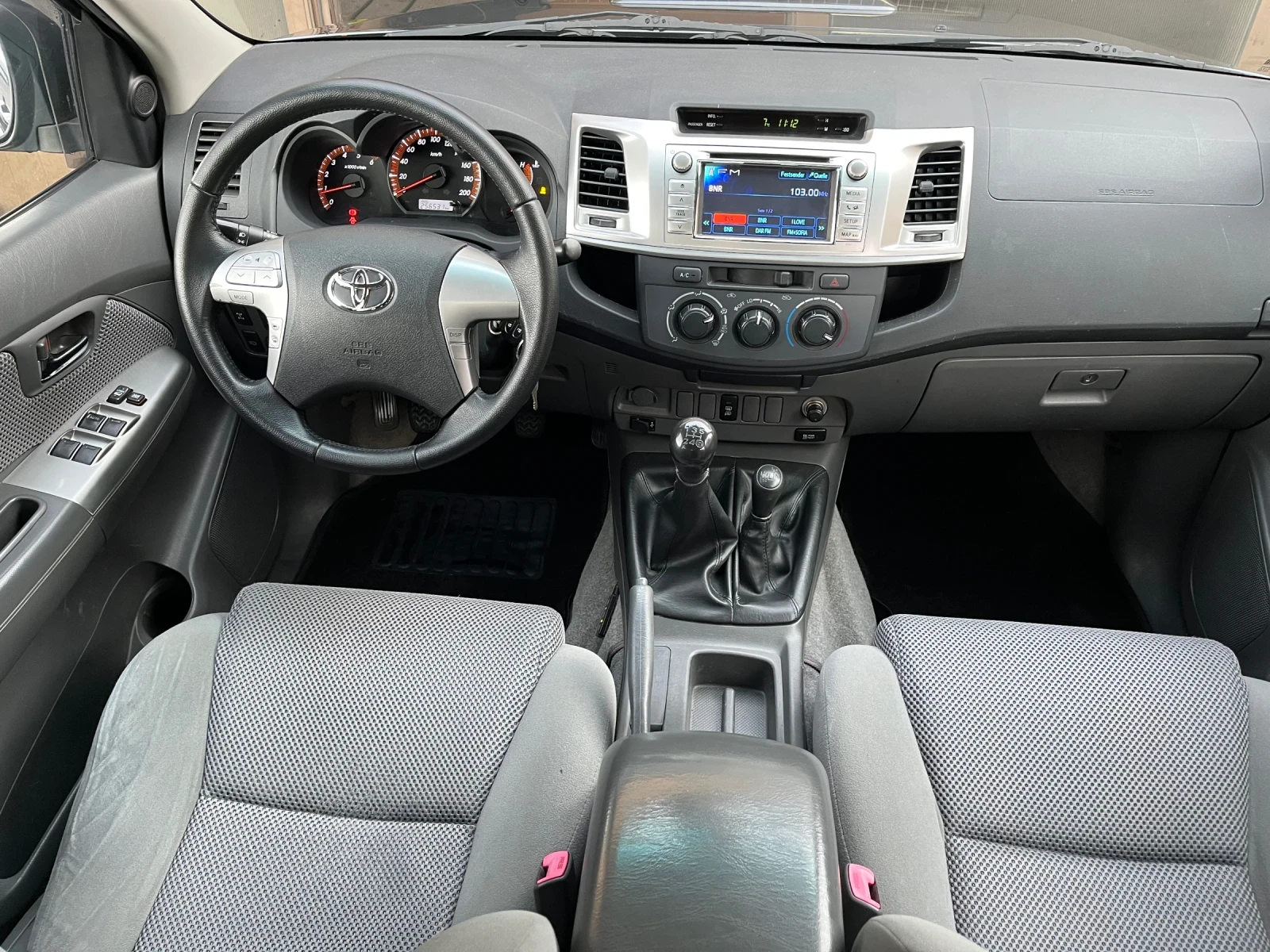 Toyota Hilux 2.5 D-4D  УНИКАТ - изображение 7