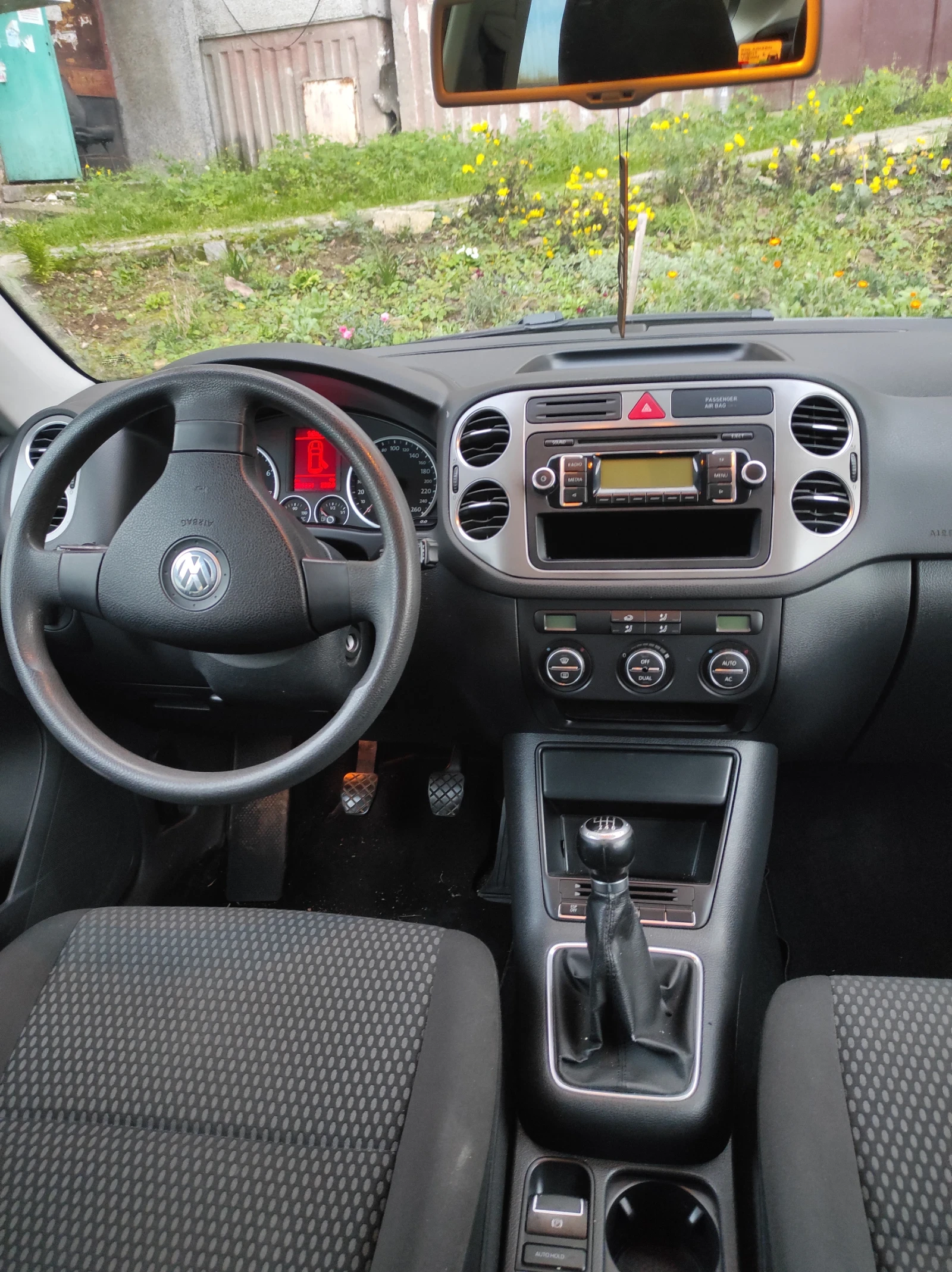 VW Tiguan  - изображение 6