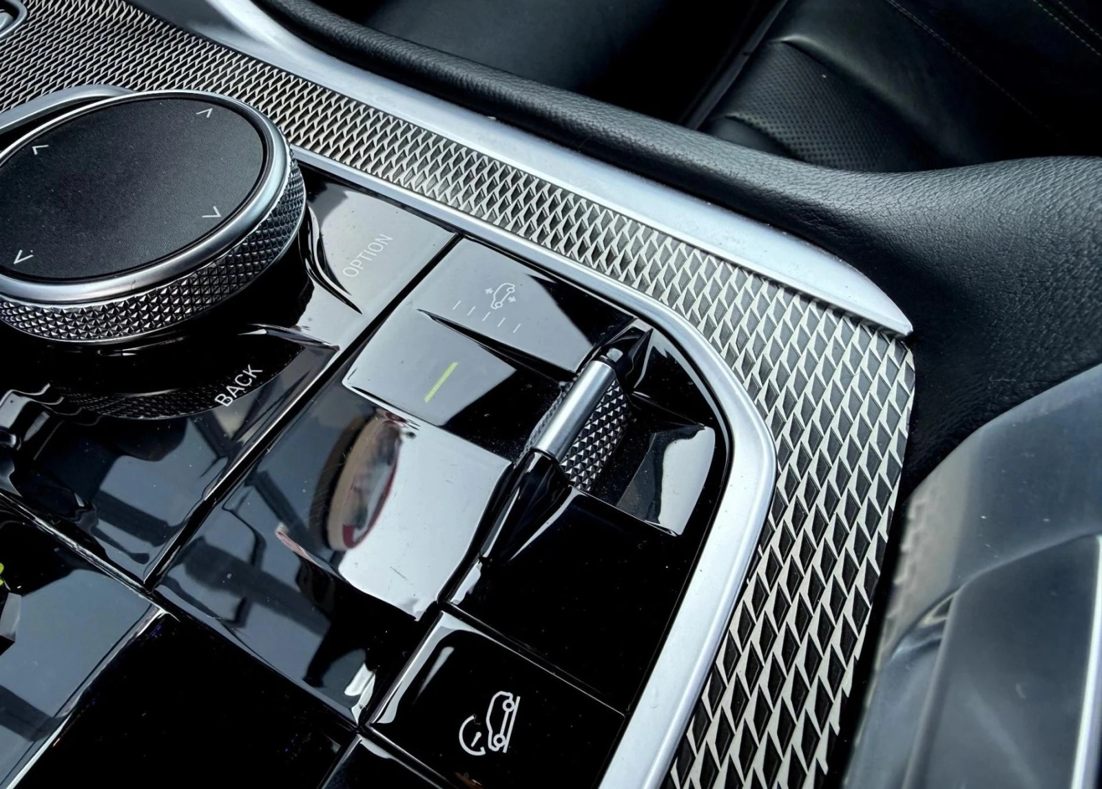 BMW X6 30d xDrive M-Sport, снимка 8 - Автомобили и джипове - 53937518