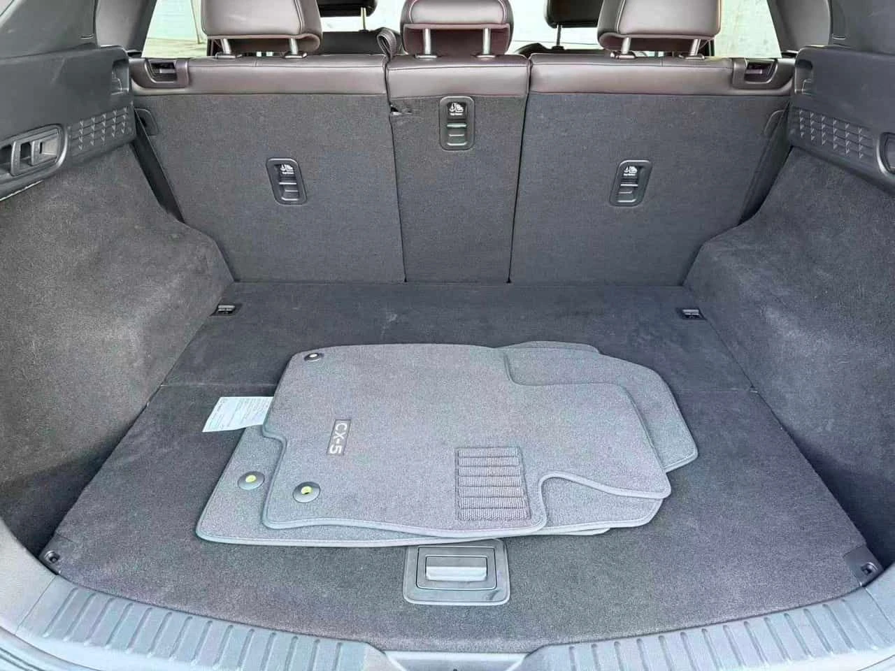 Mazda CX-5 Signature/CARFAX/360 Камера/Обдух/Подгрев/КЛИП/, снимка 13 - Автомобили и джипове - 53972175