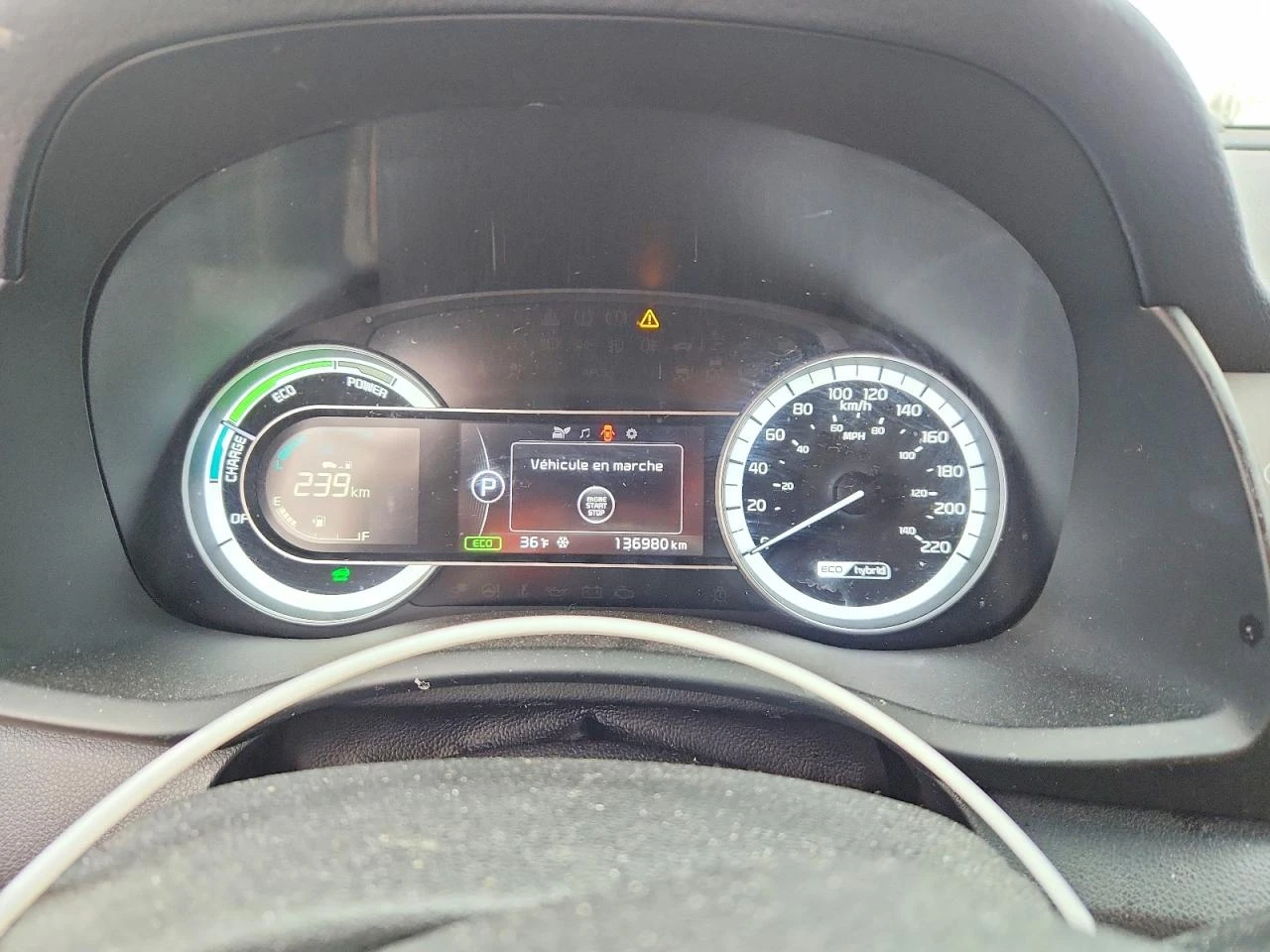 Kia Niro 1.6l Ex, снимка 9 - Автомобили и джипове - 54496159