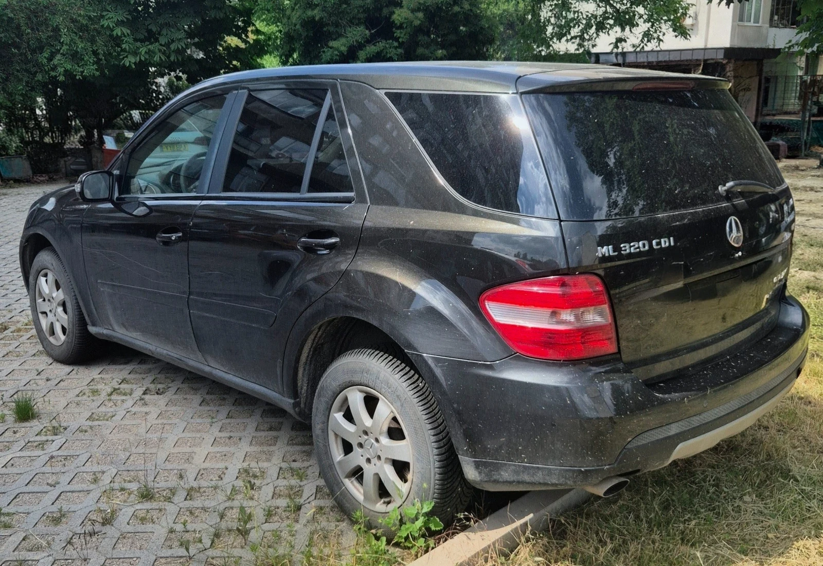 Mercedes-Benz ML 320, снимка 3 - Автомобили и джипове - 54981037