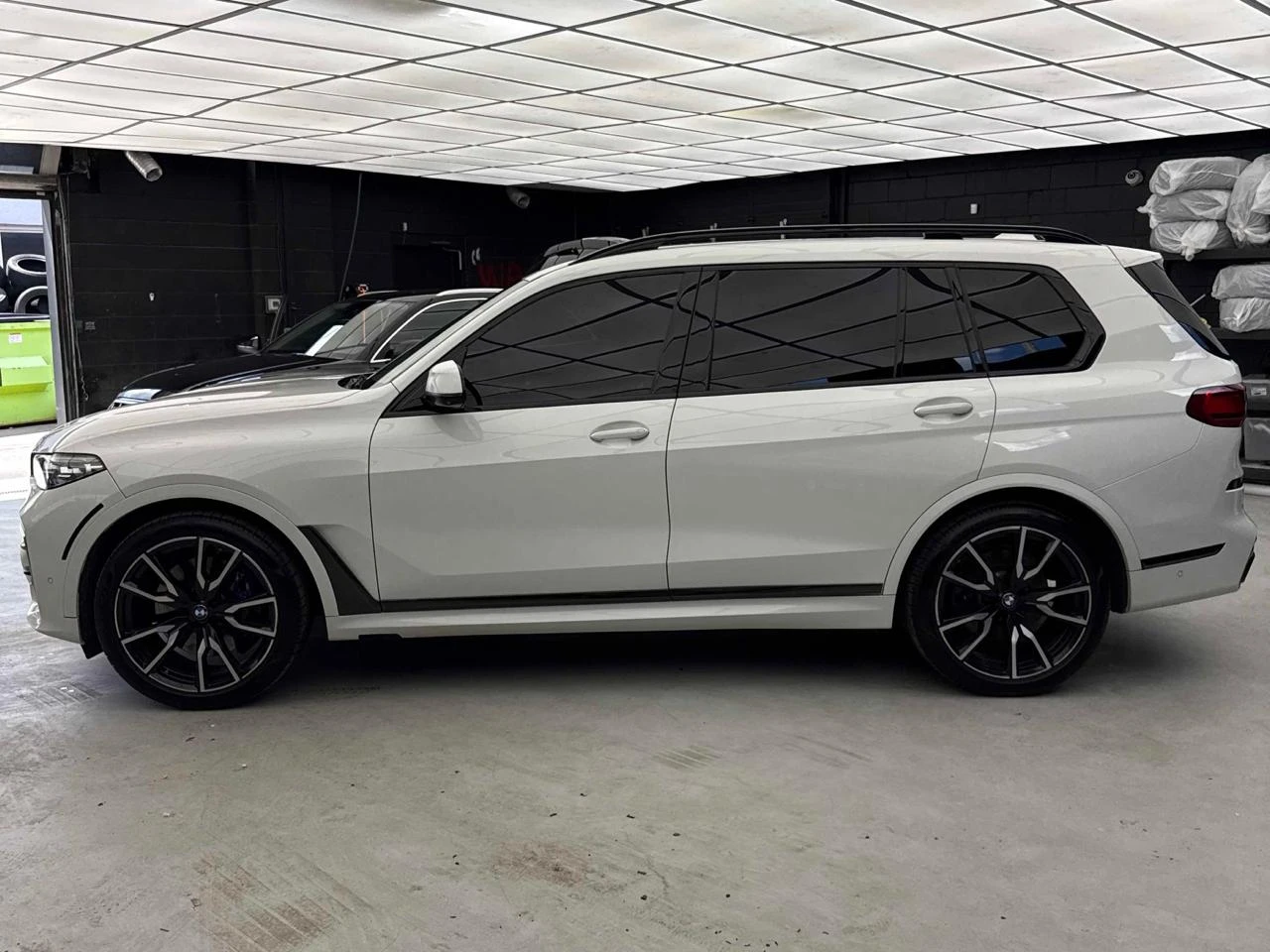 BMW X7 40i/M-pack/Shadow/Laser/Nappa/HUD/Harman/360 | Mobile.bg � ����������� 5