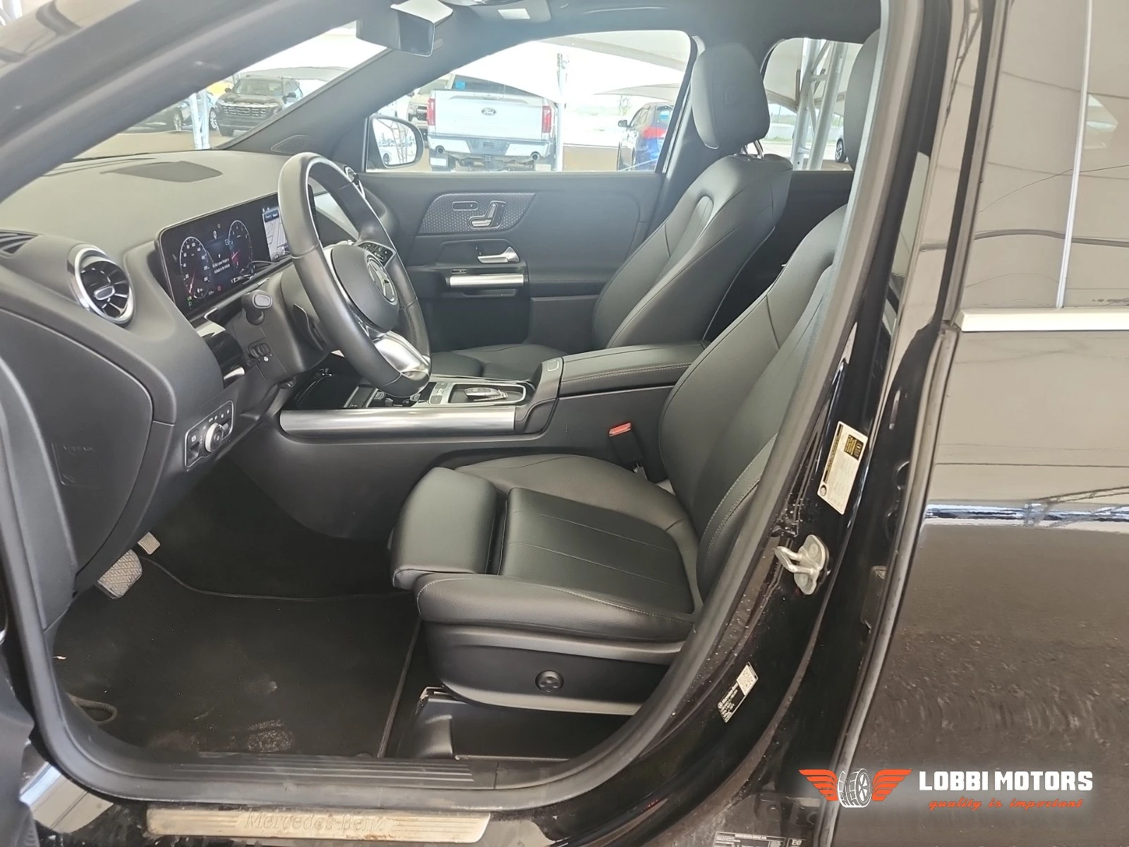 Mercedes-Benz GLA, снимка 5 - Автомобили и джипове - 55928894