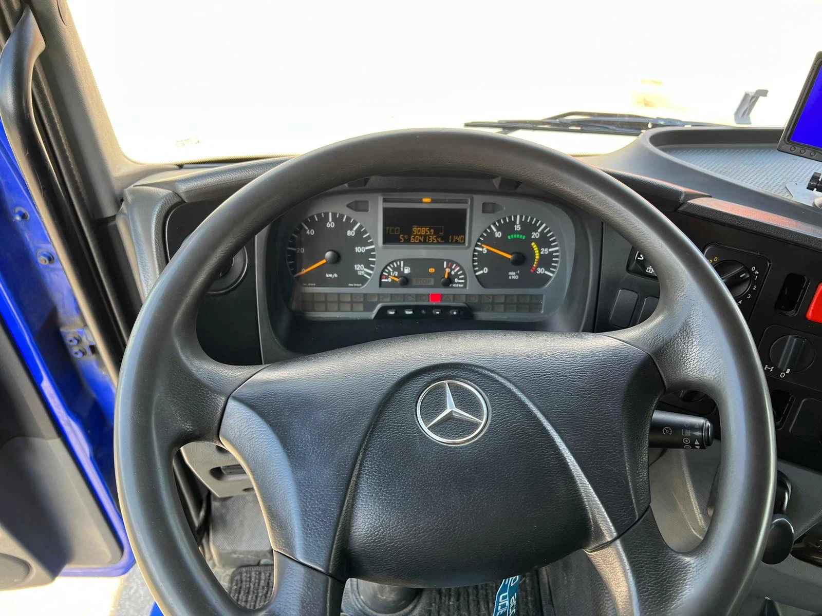 Mercedes-Benz 1825 Axor 1823 L/60 4x2 | Mobile.bg   11