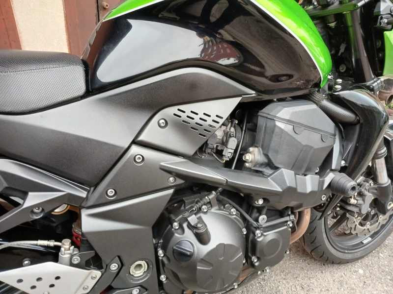 Kawasaki Z 750 Akrapovic, снимка 11 - Мотоциклети и мототехника - 49588062