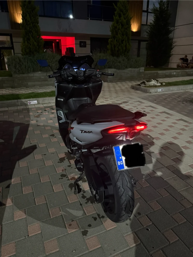 Yamaha T-max 560, снимка 5 - Мотоциклети и мототехника - 52333547