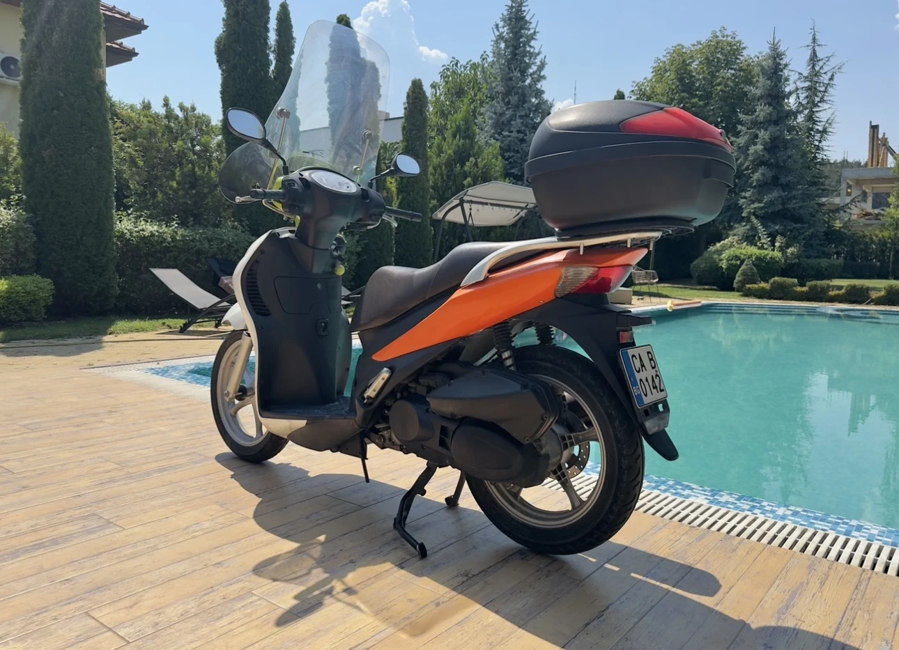 Suzuki Sixteen 150cc / Tenis Edition / Отличен - изображение 6