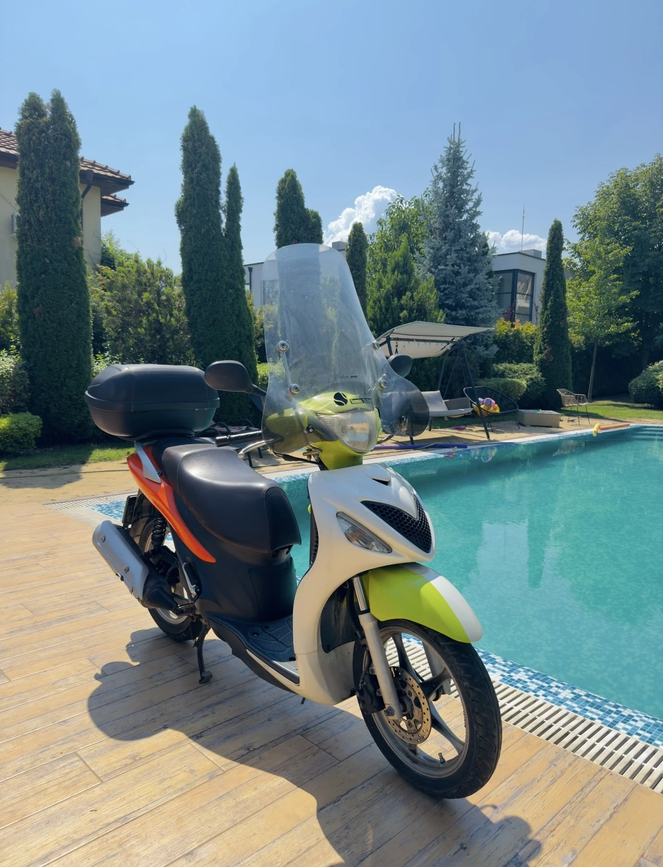 Suzuki Sixteen 150cc / Tenis Edition / Отличен - изображение 3