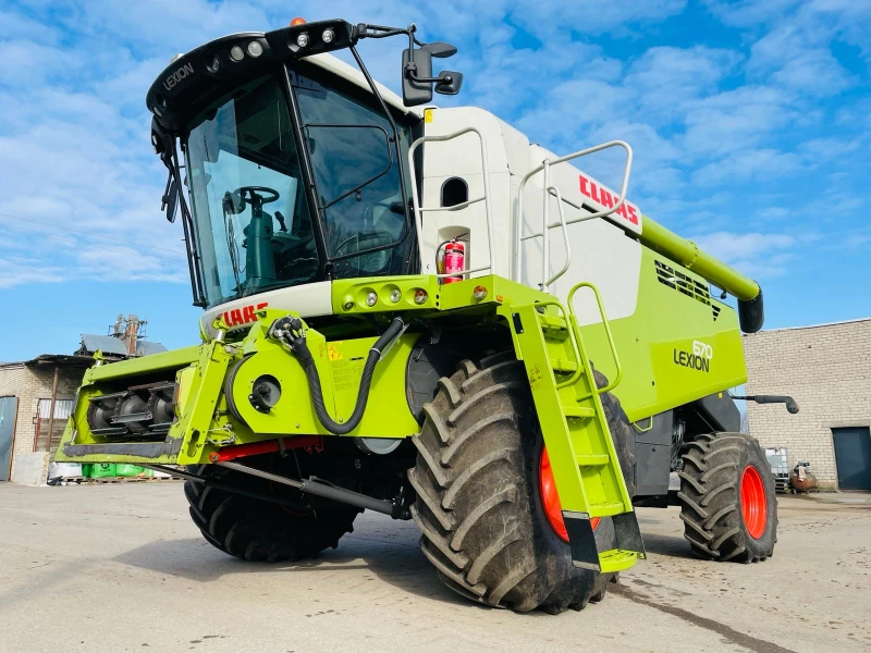 Комбайн Claas LEXION 670 + CLAAS VARIO 770 ЛИЗИНГ, снимка 1 - Селскостопанска техника - 47680822