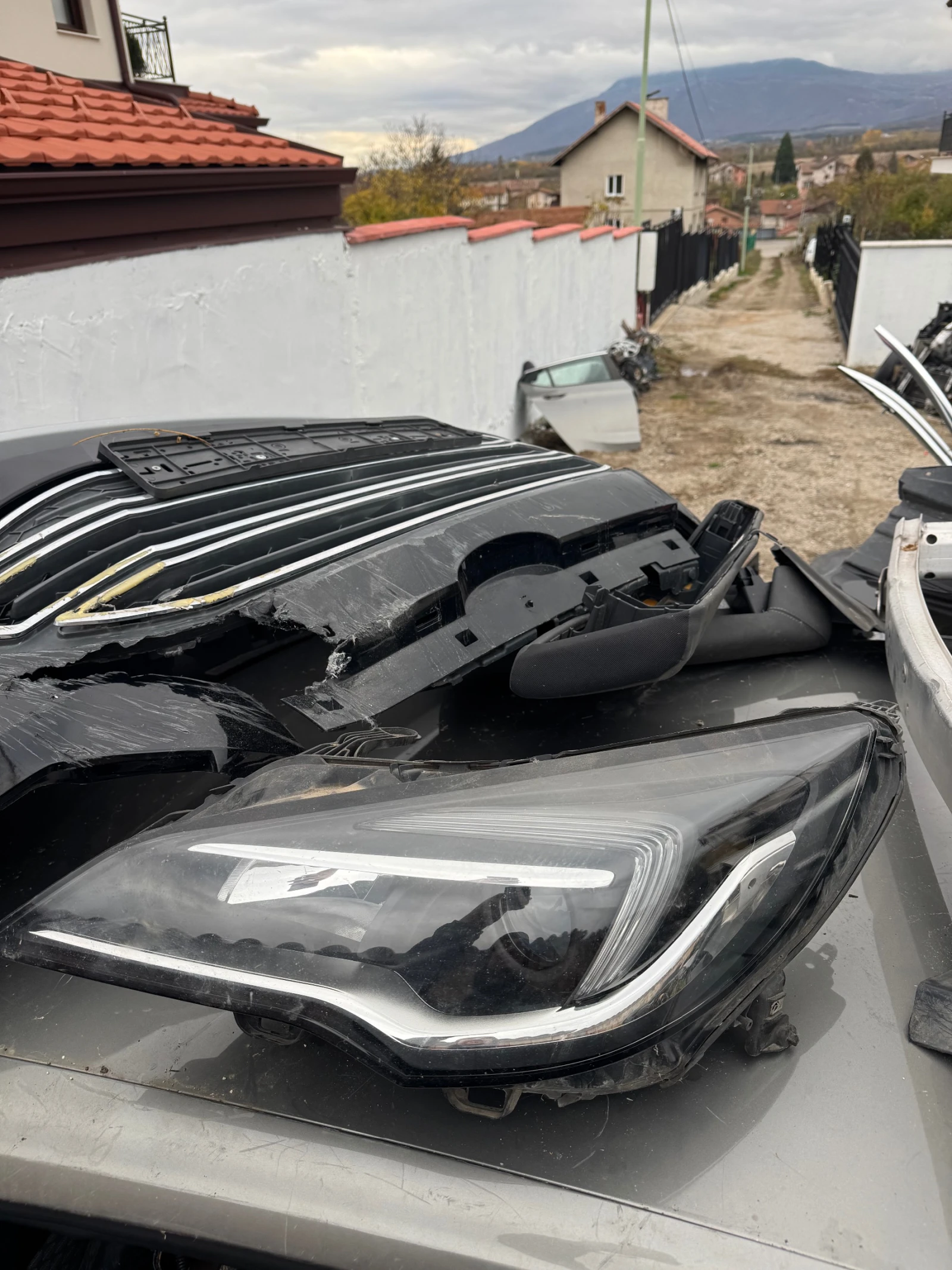 Opel Astra K 2017   OE: 662588537 , 39047198 , 7960300000 | Mobile.bg   1