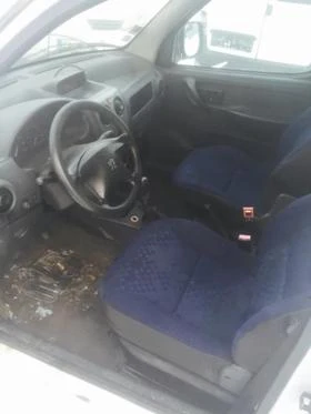 Peugeot Partner 1.6Hdi,Климатик, снимка 4