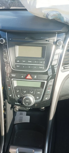 Hyundai I30 1.6i , снимка 7