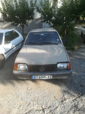 Opel Ascona, снимка 2