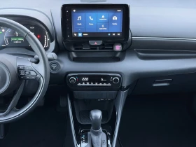 Toyota Yaris HEV 4200km, снимка 9
