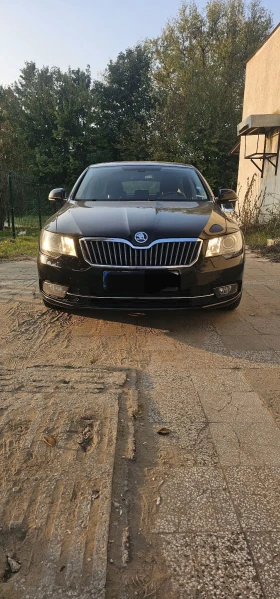 Обява за продажба на Skoda Superb Лимузина ~18 300 лв. - изображение 1