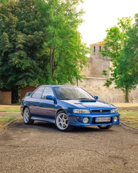 Subaru Impreza Gc8 + STI 6скорости , снимка 1