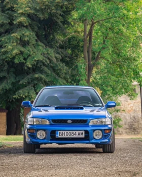 Subaru Impreza Gc8 + STI 6скорости , снимка 5