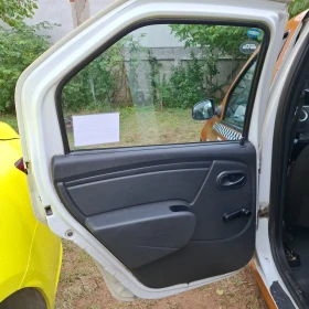 Dacia Logan - 2150 € / 4205.03 лв. - 34430727 14