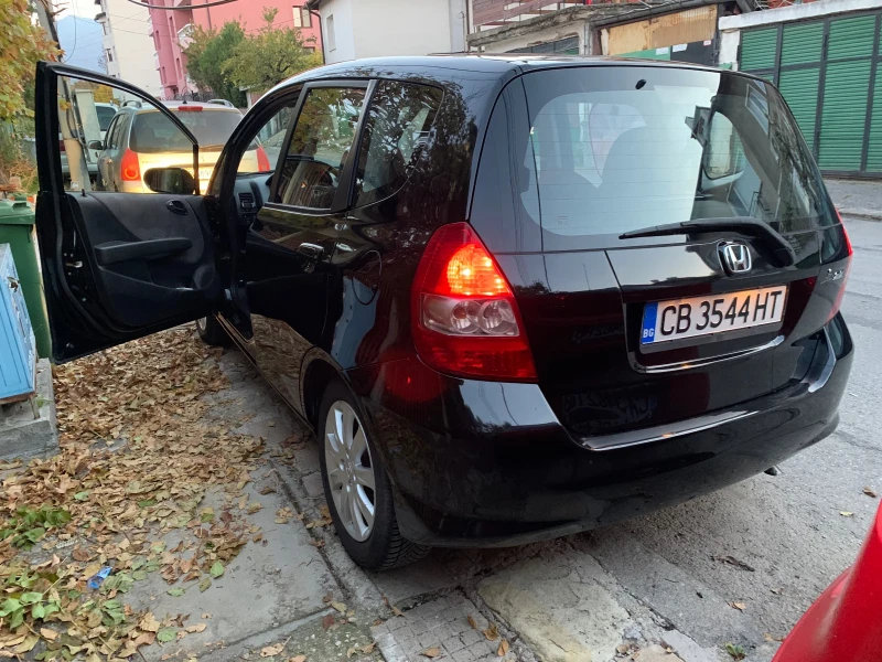 Honda Jazz, снимка 13 - Автомобили и джипове - 47809404