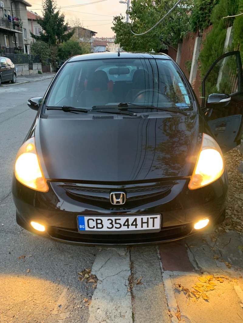 Honda Jazz, снимка 12 - Автомобили и джипове - 47809404