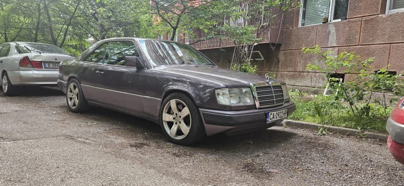 Mercedes-Benz 124, снимка 1 - Автомобили и джипове - 47997191