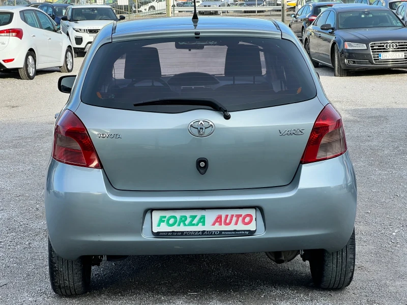 Toyota Yaris 1.4D-4D, снимка 5 - Автомобили и джипове - 48027089