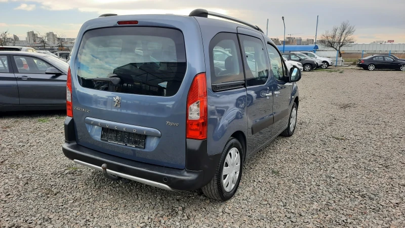 Peugeot Partner Tepee * 1.6-110кс.* Бензин * 5-места , снимка 3 - Автомобили и джипове - 48076285