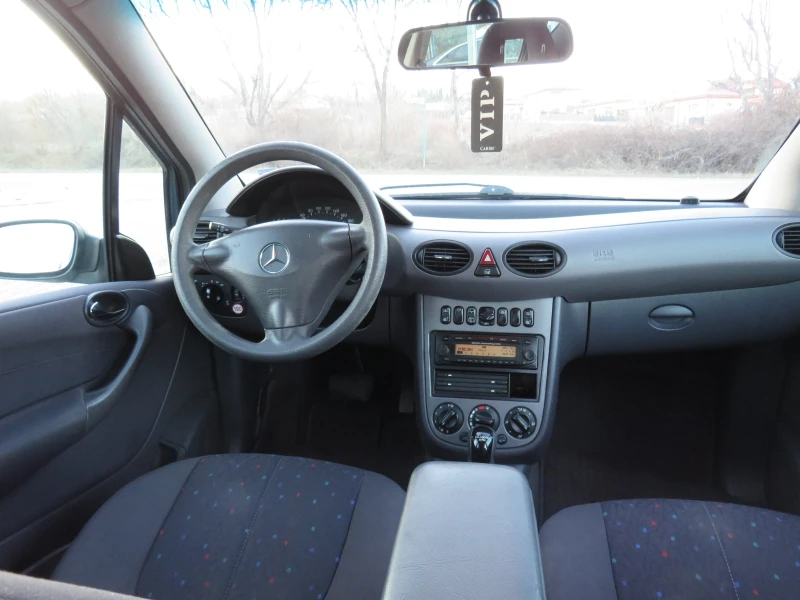 Mercedes-Benz A 160 i* * * АВТОМАТИК РЕГИСТРИРАН* * * , снимка 13 - Автомобили и джипове - 49410778