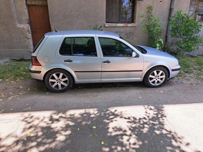 VW Golf 1.9 TDI, снимка 3 - Автомобили и джипове - 52499999