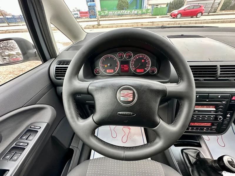 Seat Alhambra 2.0 дизел, снимка 10 - Автомобили и джипове - 52640598