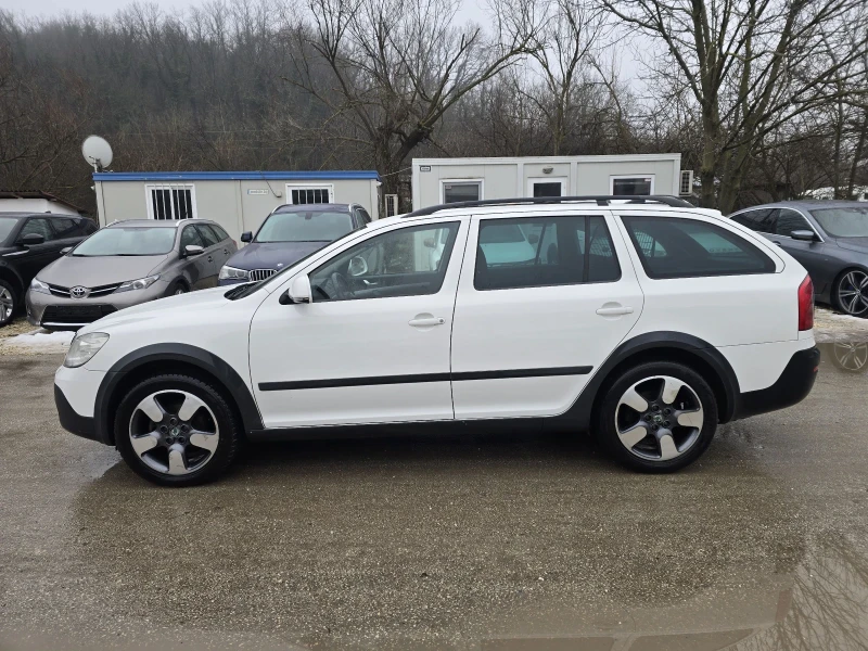 Skoda Octavia Scout 2.0TDI 140к.с 4x4 DSG, снимка 7 - Автомобили и джипове - 53245851