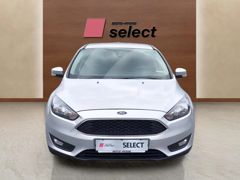 Ford Focus 1.0, снимка 7 - Автомобили и джипове - 53268528