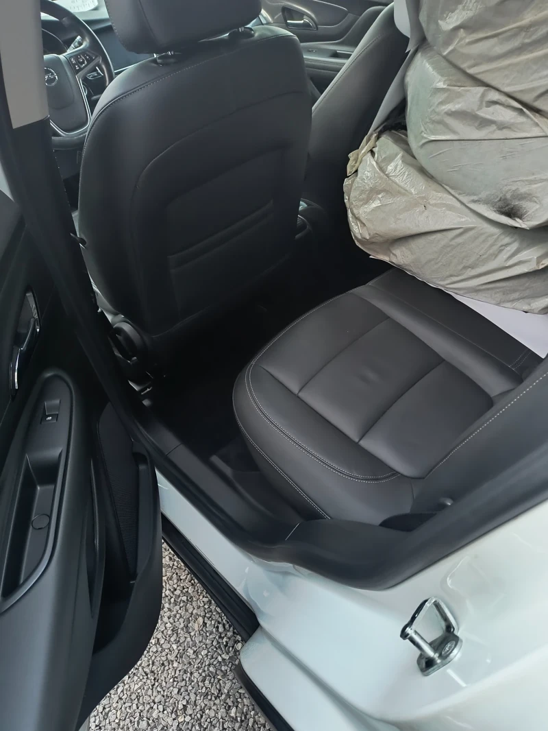 Opel Mokka X, снимка 6 - Автомобили и джипове - 53305729
