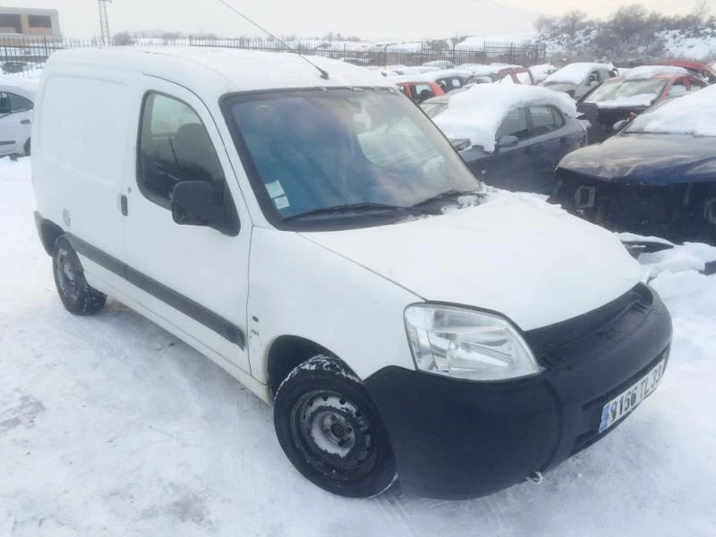 Peugeot Partner 1.6Hdi,Климатик, снимка 1 - Автомобили и джипове - 17599349